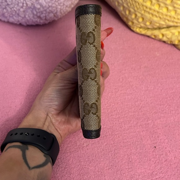 Gucci Beige and Brown Canvas Wallet - Picture 3 of 7